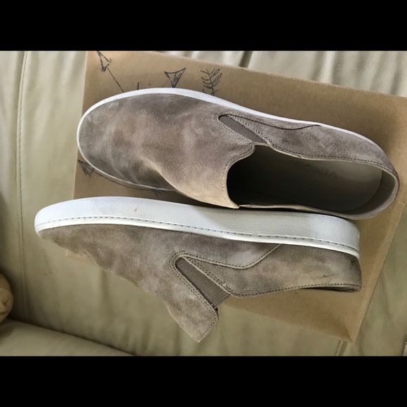 Vince slip on NWOB size 7;9 - Picture 3 of 6